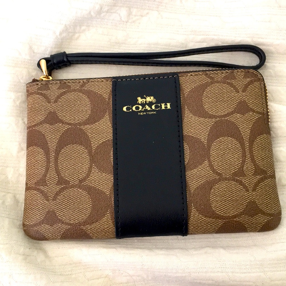 Coach Wristlet, new. Never used.